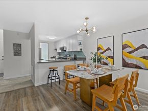 6453 139th Place NE 43, Redmond WA 98052