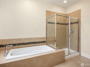 1186 NE Park Drive NE, Issaquah WA 98029