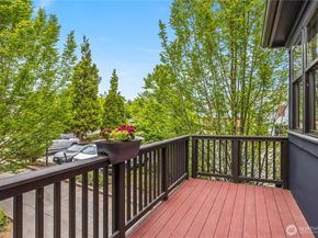 1186 NE Park Drive NE, Issaquah WA 98029