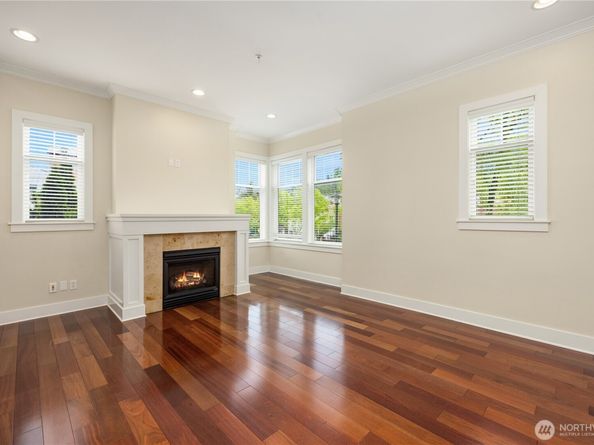 1186 NE Park Drive NE, Issaquah WA 98029