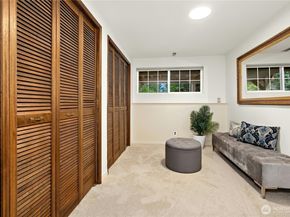 17518 NE 22nd Court, Redmond WA 98052
