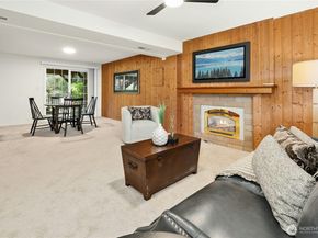 17518 NE 22nd Court, Redmond WA 98052