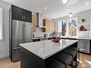 2218 A NW 62nd Street, Seattle WA 98107