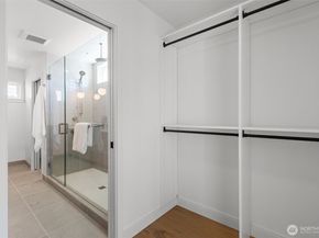 2218 A NW 62nd Street, Seattle WA 98107