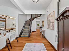 7015 NE 138th Street, Kirkland WA 98034
