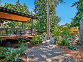 7015 NE 138th Street, Kirkland WA 98034