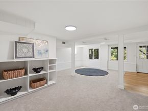 15839 15th Avenue NE, Shoreline WA 98155