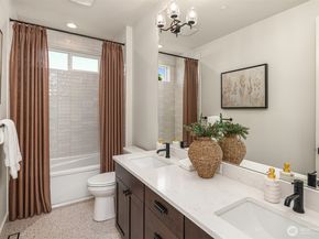7311 152nd Avenue NE, Redmond WA 98052