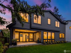 7311 152nd Avenue NE, Redmond WA 98052