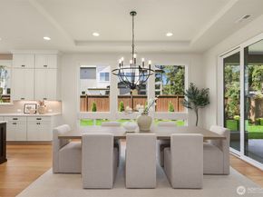 7311 152nd Avenue NE, Redmond WA 98052