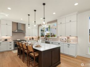 7311 152nd Avenue NE, Redmond WA 98052