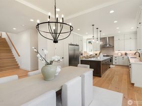 7311 152nd Avenue NE, Redmond WA 98052