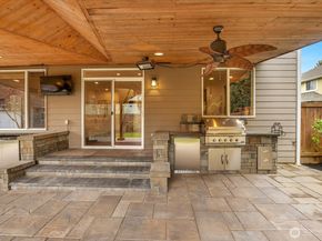 23 148th Place SW, Lynnwood WA 98087