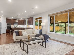 23 148th Place SW, Lynnwood WA 98087