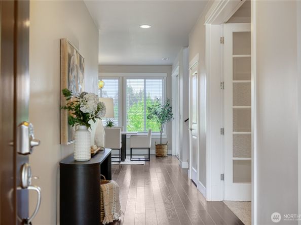 13424 Little Bear Creek Place, Woodinville WA 98072
