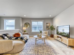 13424 Little Bear Creek Place, Woodinville WA 98072
