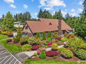 24440 13th Avenue S, Des Moines WA 98198