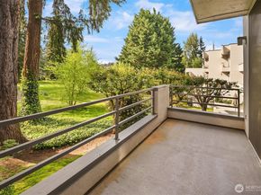17001 Inglewood Road NE M211, Kenmore WA 98028