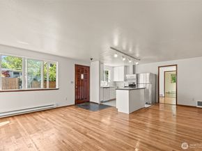 13721 37th Avenue NE, Seattle WA 98125