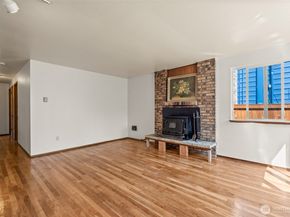 13721 37th Avenue NE, Seattle WA 98125