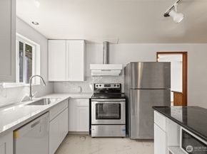 13721 37th Avenue NE, Seattle WA 98125