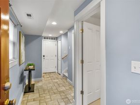 1533 NW 51st Street, Seattle WA 98107