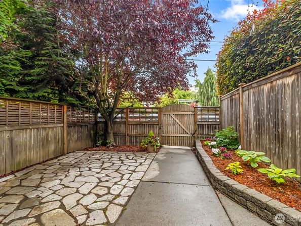 1533 NW 51st Street, Seattle WA 98107