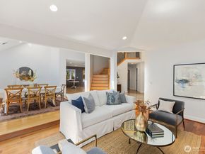 9925 SE 5th Street, Bellevue WA 98004