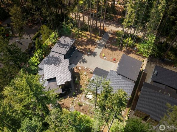 13982 13970 Manzanita Road NE, Bainbridge Island WA 98376