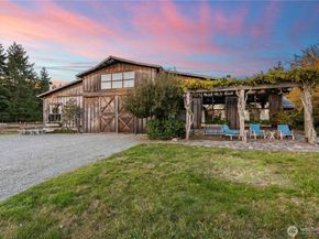 4205 SW Point Robinson Road, Vashon WA 98070