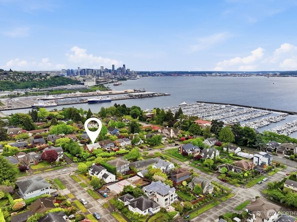 1560 28th Avenue W, Seattle WA 98199