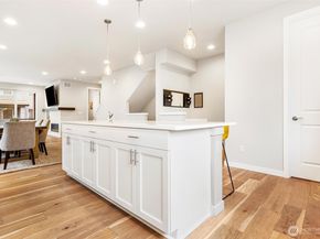 513 238th Street SE Unit A, Bothell WA 98021