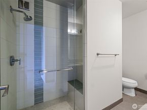 10610 NE 9th Place 2307, Bellevue WA 98004