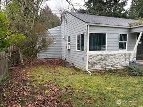 11704 40th Avenue NE, Seattle WA 98125