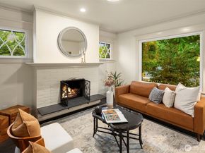602 18th Avenue E, Seattle WA 98112