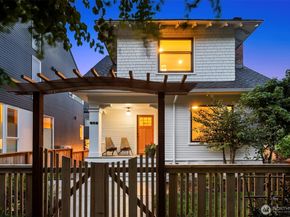 602 18th Avenue E, Seattle WA 98112