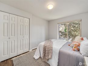 15335 Sunwood Boulevard C301, Tukwila WA 98188