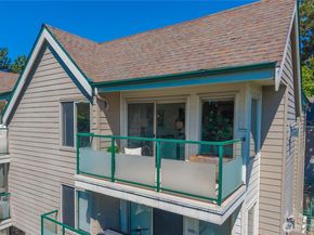 15335 Sunwood Boulevard C301, Tukwila WA 98188