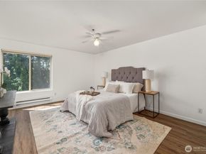 15335 Sunwood Boulevard C301, Tukwila WA 98188