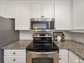 15335 Sunwood Boulevard C301, Tukwila WA 98188