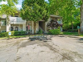 801 Rainier Avenue N B309, Renton WA 98057