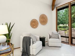 2518 Sahalee Drive East, Sammamish WA 98074
