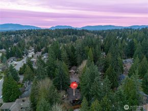 2518 Sahalee Drive East, Sammamish WA 98074
