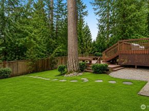2518 Sahalee Drive East, Sammamish WA 98074