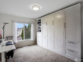3723 NE 6th Street, Renton WA 98056