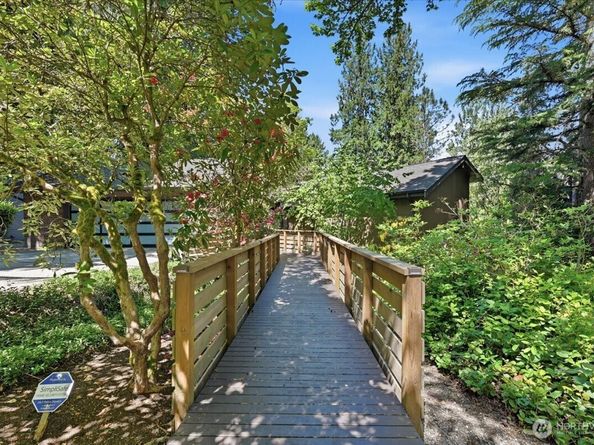 9418 Odin Way, Bothell WA 98011