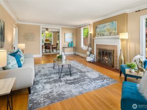 2727 36th Avenue SW, Seattle WA 98126