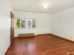 2727 36th Avenue SW, Seattle WA 98126