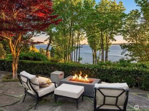4701 W Ruffner Street, Seattle WA 98199