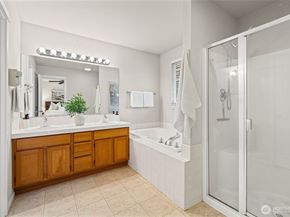 10939 SE 187th Lane, Renton WA 98055